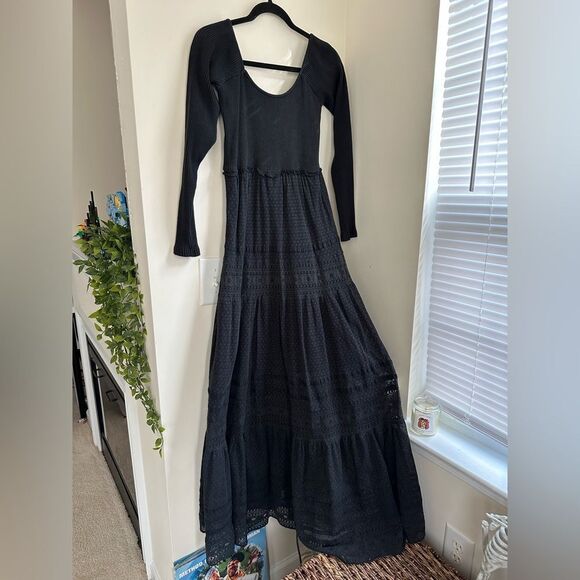 Free People Earth Angel Maxi Long-sleeve Ribbed
Dress black lace (witchy/goth) - Picture 10 of 15